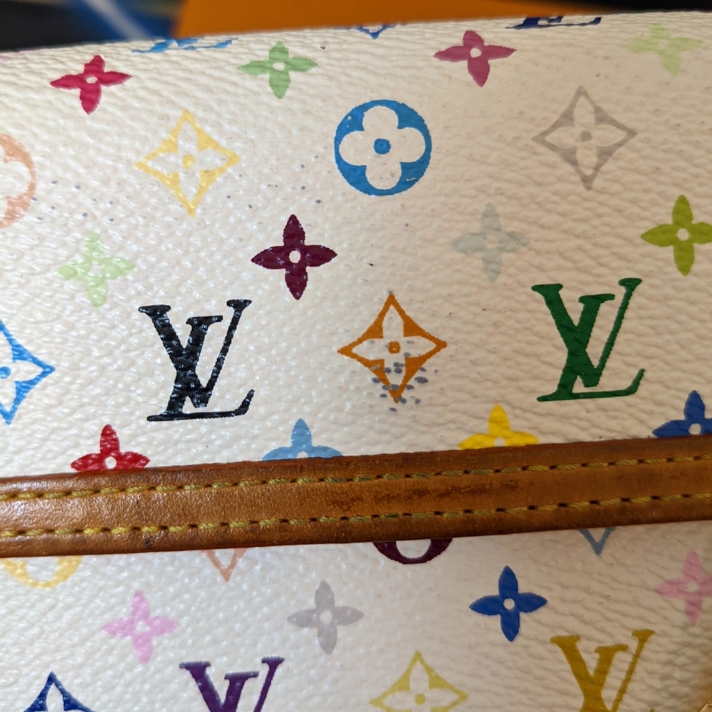 Authentic Louis Vuitton white multicolor Trifold  converted to crossbody - Picture 6 of 14